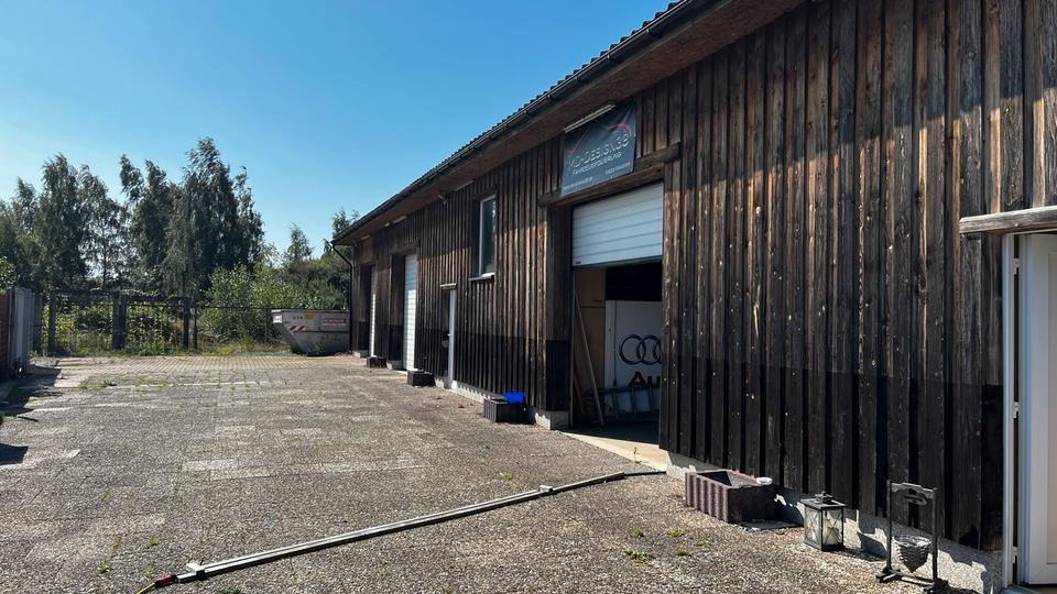 Industriehalle mit Bungalow in Isenbüttel zimmer
