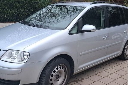 VW Touran 197.000 km 1.500 &euro; Detmold 32760