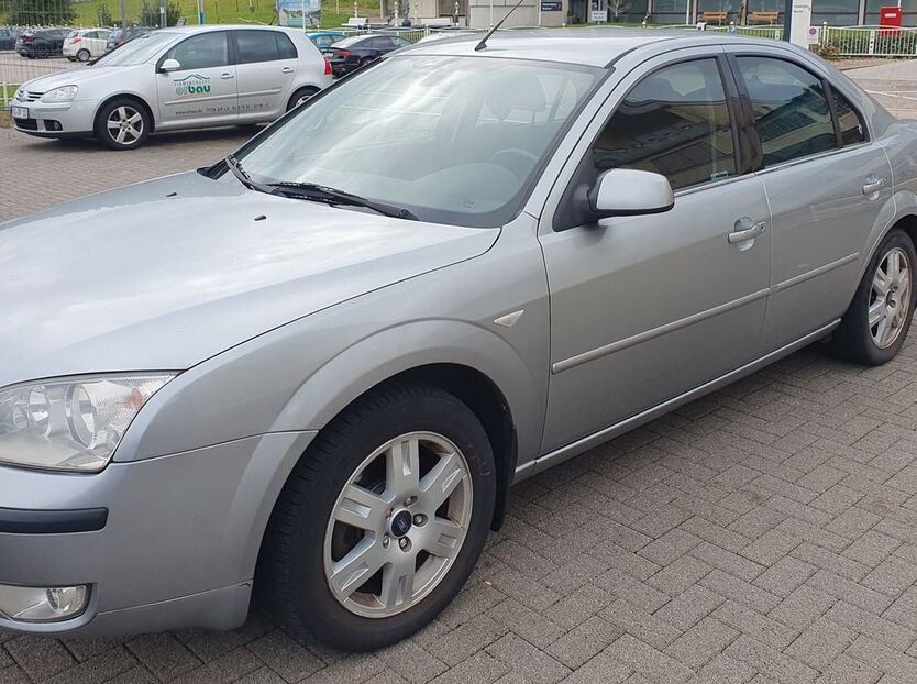 Ford Mondeo 170.000 km 3.500 € Nordrach 77787