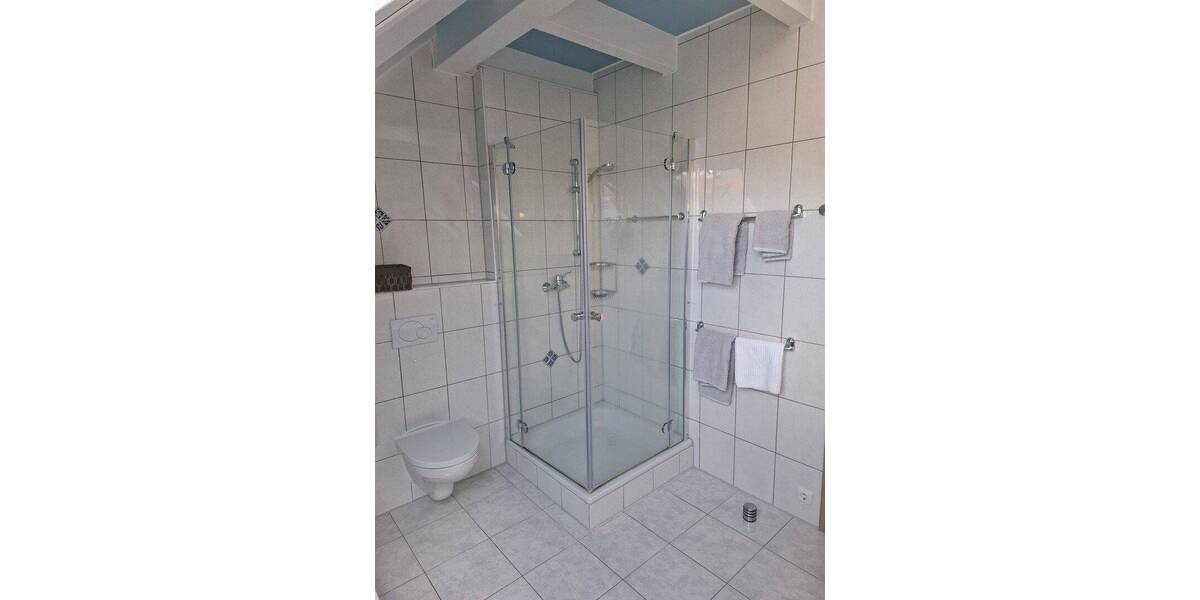 Doppelhaushälfte Wiedergeltingen - 7 Zimmer, 203 m&sup2;, 739.000&euro; | Angebot:26840388