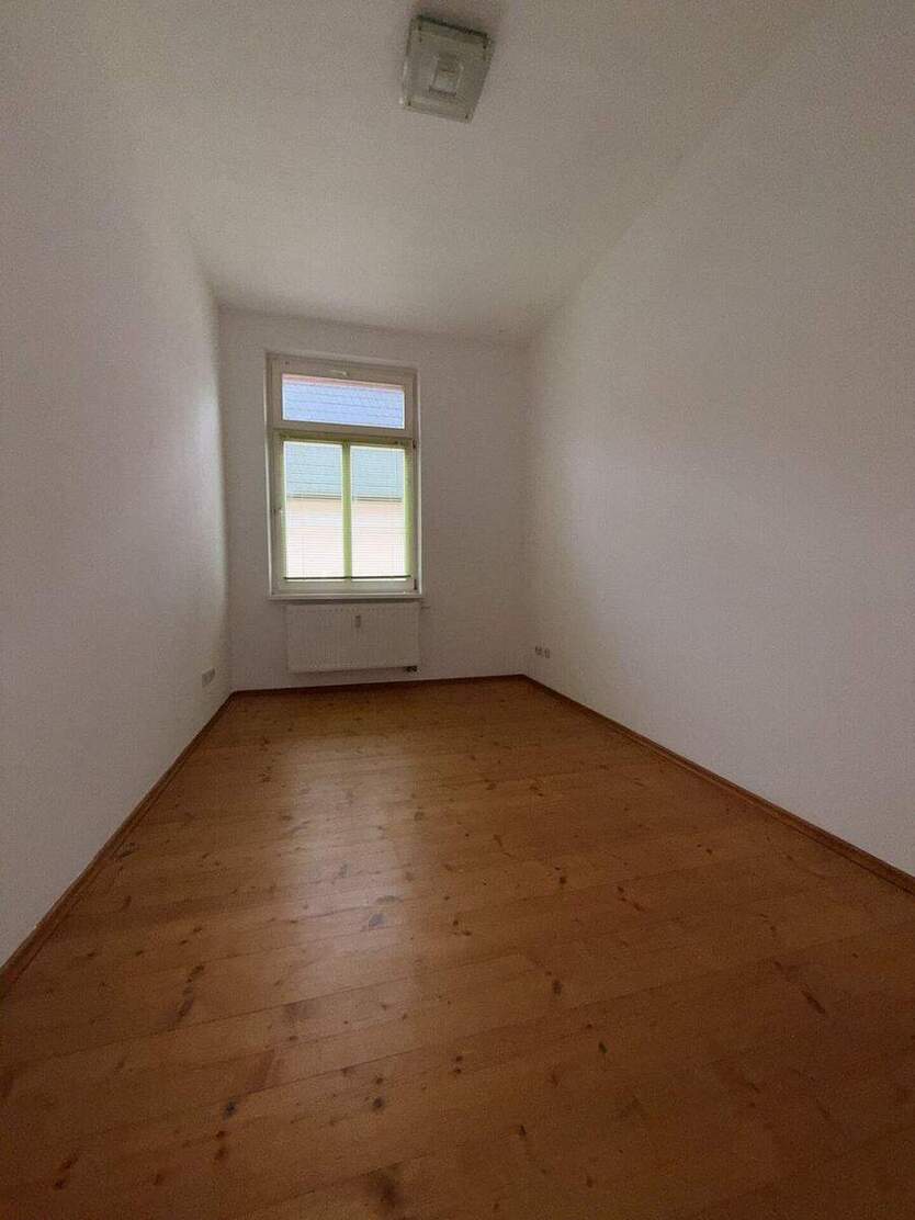 2,5-Raumwohnung mit Balkon und Einbauküche 2 zimmer