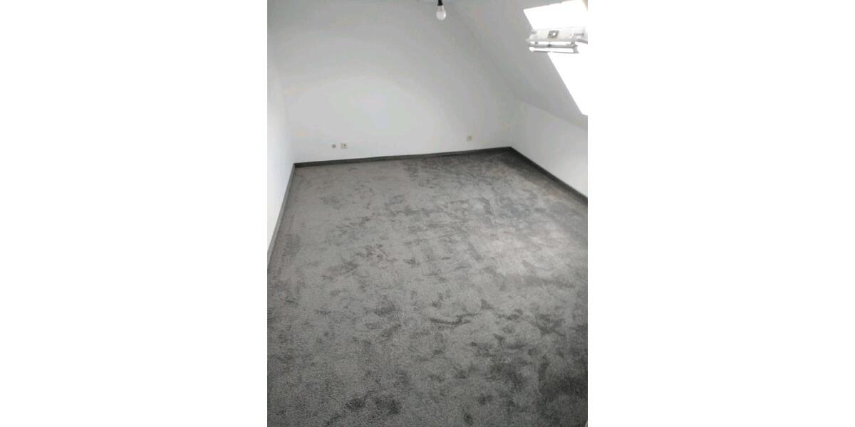 Doppelhaushälfte Bestwig - 2 Zimmer, 98 m&sup2;, 700&euro; | Angebot:25871384