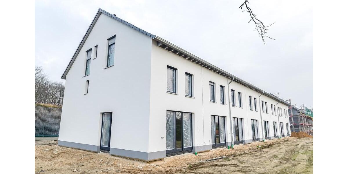 Reihenhaus Stade Altländer Viertel - 5.5 Zimmer, 130 m&sup2;, 1.690&euro; | Angebot:26365092