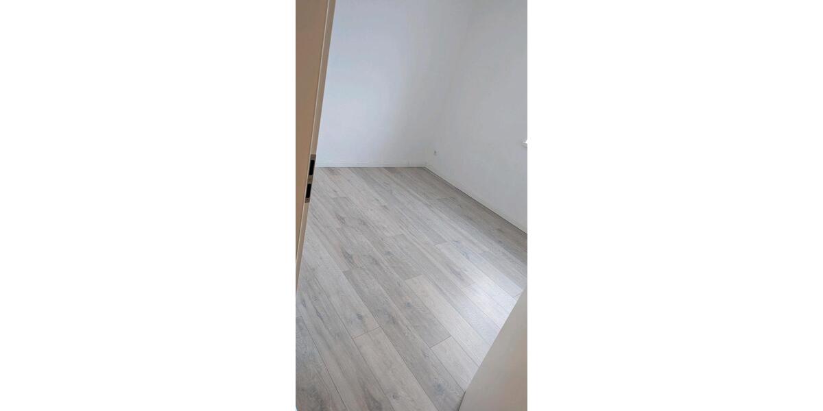 Etagenwohnung Rottenburg an der Laaber - 4 Zimmer, 99 m&sup2;, 1.120&euro; | Angebot:25830939