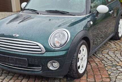 Mini Cooper 97.609 km 5.199 &euro; Siebenlehn-Großschirma 09603