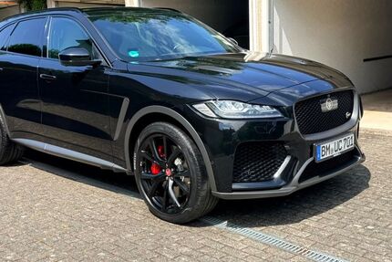 Jaguar F-Pace 94.000 km 41.200 &euro; Köln 50823