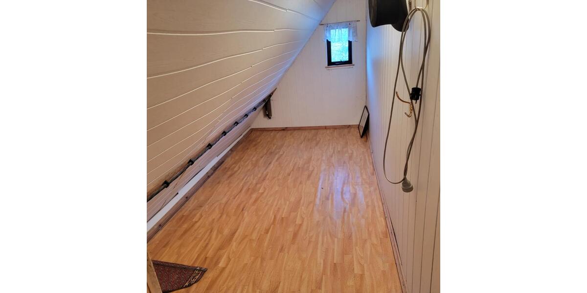 Einfamilienhaus Seiffen/Erzgebirge Erzgebirge - 6 Zimmer, 80 m&sup2;, 69.000&euro; | Angebot:24840756