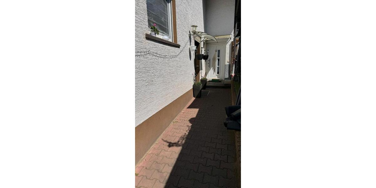 Doppelhaushälfte Mossautal - 9 Zimmer, 210 m&sup2;, 299.999&euro; | Angebot:26798373