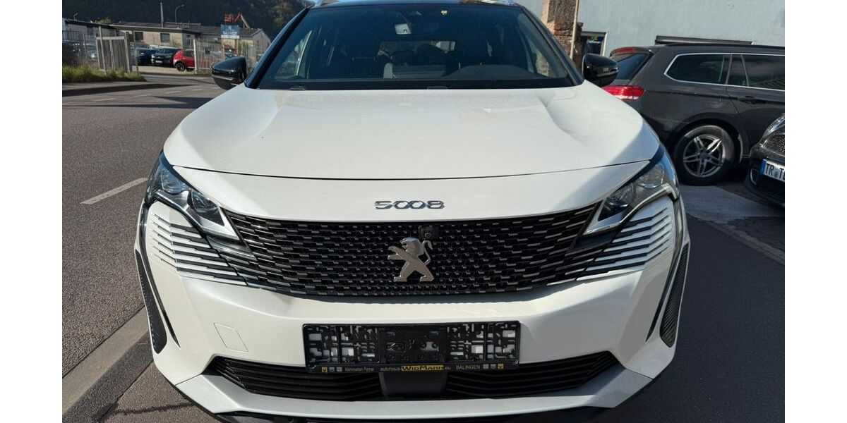 Peugeot 5008 158.000 km 21.000 &euro; Konz-koenen 54329