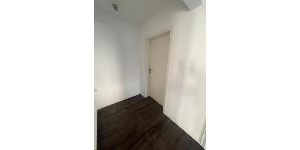 Erdgeschoßwohnung Hirzenhain - 1 Zimmer, 120 m&sup2;, 1.400&euro; | Angebot:26395133