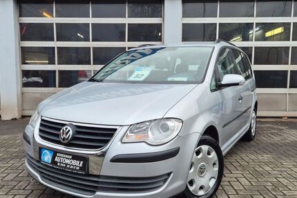 VW Touran 204.000 km 4.499 &euro; Osnabrück 49090