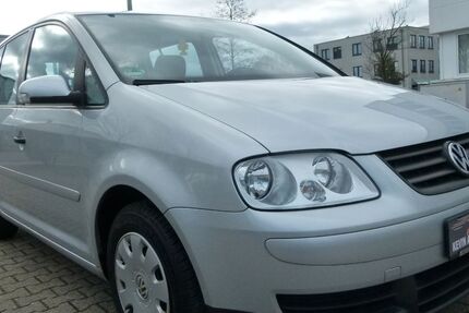 VW Touran 216.360 km 3.100 &euro; Oberhausen 46047