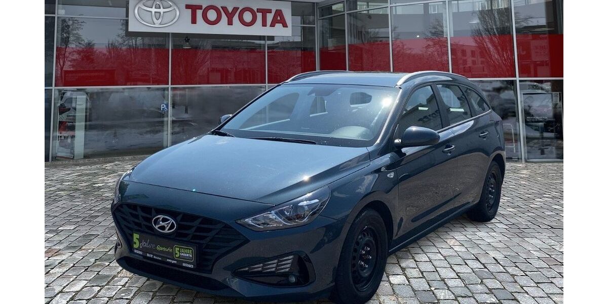 Hyundai i30 83.448 km 11.990 &euro; München 80687