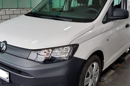 VW Caddy 81.955 km 17.980 &euro; Ibbenbüren 49477
