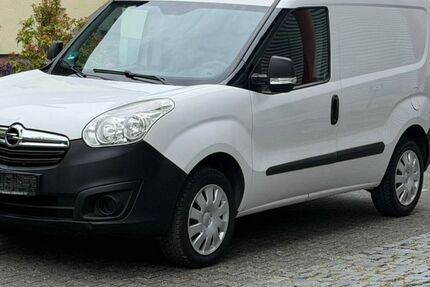 Opel Combo 77.000 km 4.499 &euro; Paderborn 33100