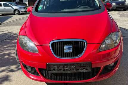 Seat Altea 219.222 km 1.698 &euro; Erlstaett 83355