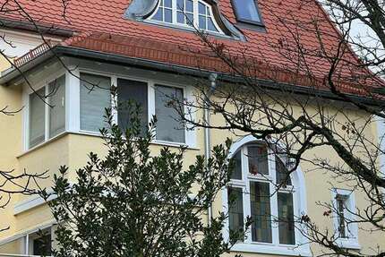 Haus Wiesbaden Biebrich - 11 Zimmer, 250 m&sup2;, 1.690.000&euro; | Angebot:27355427