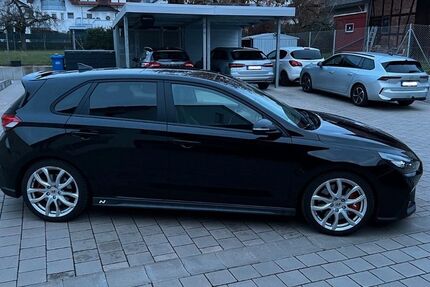 Hyundai i30 132.000 km 16.799 &euro; Neckarwestheim 74382