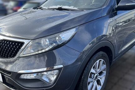 Kia Sportage 56.000 km 15.790 &euro; Zeven 27404