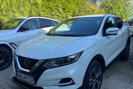 Nissan Qashqai 107.000 km 14.800 &euro; Dortmund 44388
