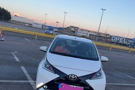 Toyota Aygo (X) 118.000 km 7.000 &euro; Otterberg 67697