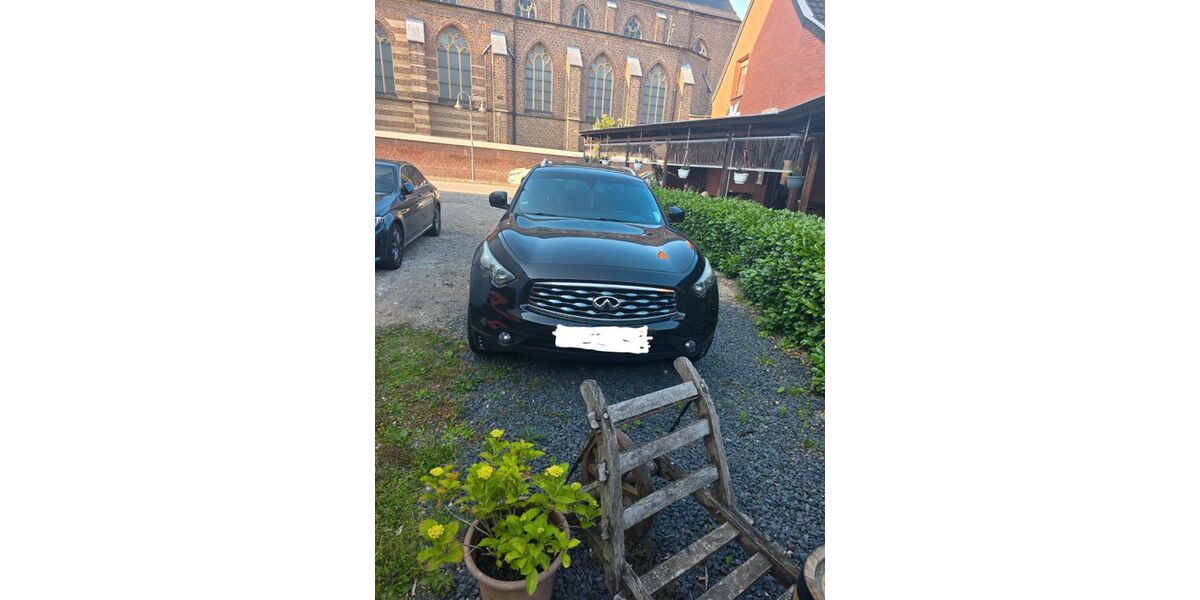 INFINITI FX 164.000 km 12.500 &euro; Rommerskirchen 41569