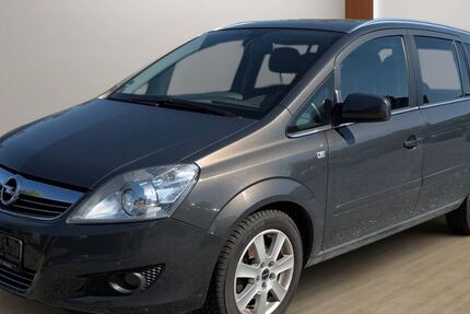 Opel Zafira 102.060 km 8.990 &euro; Eutin 23701