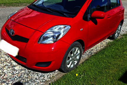 Toyota Yaris 197.252 km 2.999 &euro; hamburg 20539