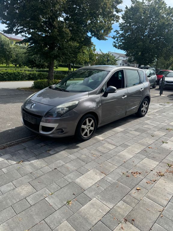 Renault Scenic 214.148 km 2.300 € Falkenberg 84326
