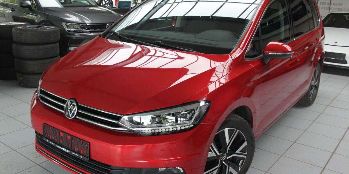 VW Touran 61.500 km 25.990 &euro; Weil im Schönbuch 71093