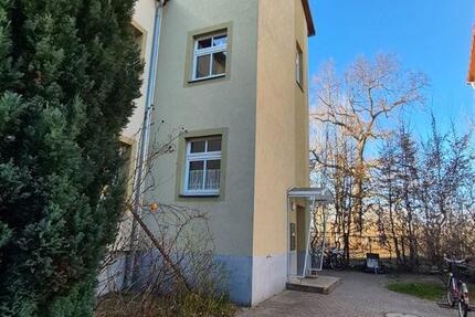 1-Raum-Wohnung EG in ruhiger Lage Massen zimmer