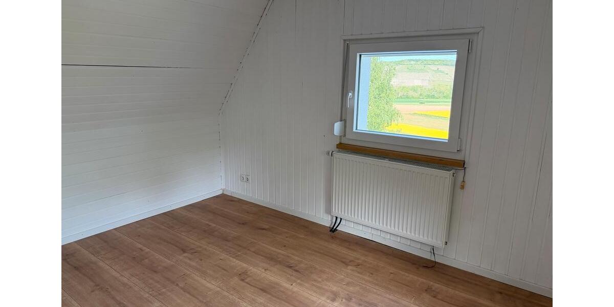 Einfamilienhaus Würzburg Heuchelhof - 4 Zimmer, 129 m&sup2;, 590.000&euro; | Angebot:26400192