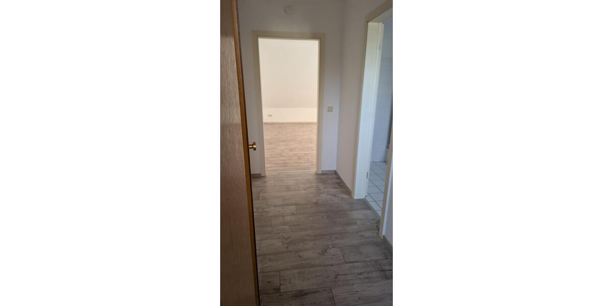 Dachgeschoßwohnung Calbe (Saale) - 2 Zimmer, 57 m&sup2;, 43.000&euro; | Angebot:24688385