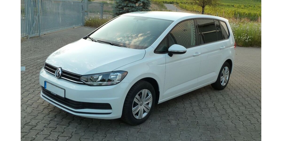 VW Touran 86.910 km 14.400 € Nieder-Olm 55268