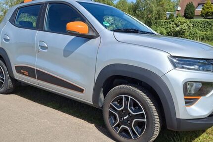 Dacia Spring 18.400 km 11.499 &euro; Korbach 34497
