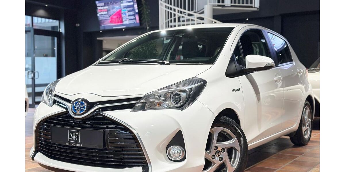 Toyota Yaris 57.263 km 12.950 &euro; Bonn 53177