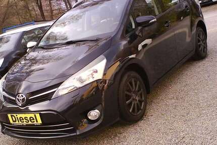 Toyota Verso 254.000 km 3.900 &euro; Dörentrup 32694