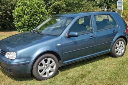 VW Golf 198.800 km 2.200 &euro; Niedenstein 34305
