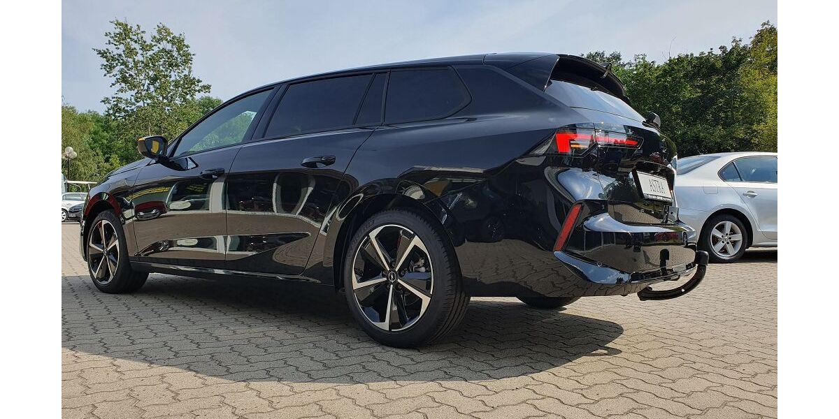 Opel Astra 6.000 km 24.400 &euro; Senftenberg / OT Brieske 01968