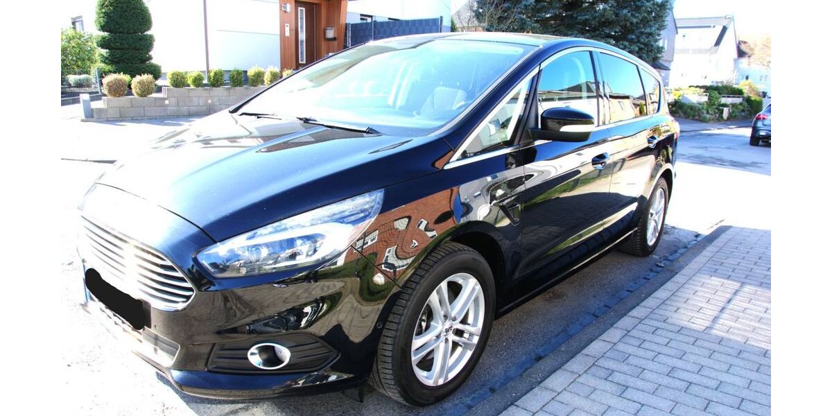 Ford S-Max 184.000 km 7.500 &euro; Bochum 44892