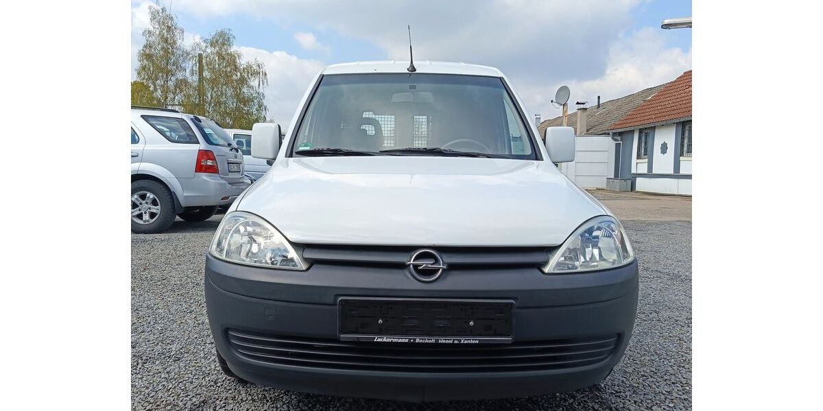 Opel Combo 120.759 km 4.800 &euro; Welver 59514