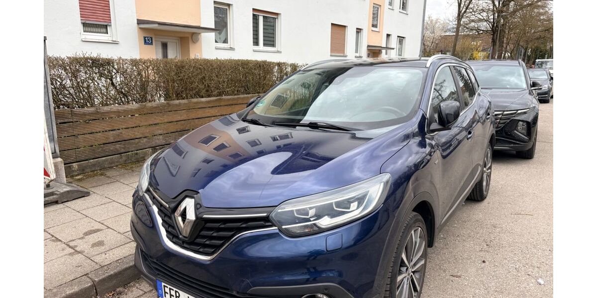 Renault Kadjar 202.000 km 9.400 &euro; germering 82110