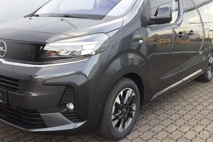 Opel Zafira Life 34.477 km 35.480 € Altentreptow 17087