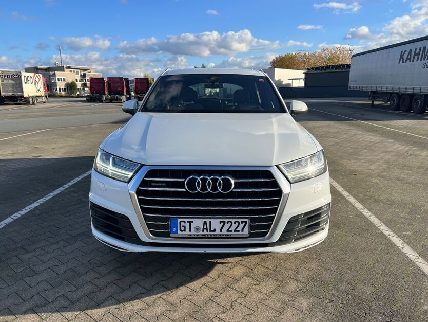 Audi Q7 261.000 km 20.700 € Gütersloh 33332