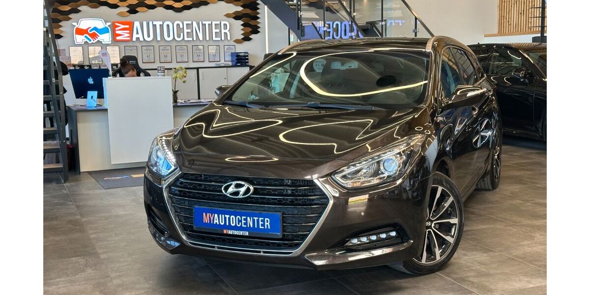 Hyundai i40 221.700 km 7.499 &euro; Pfaffenhofen 85276