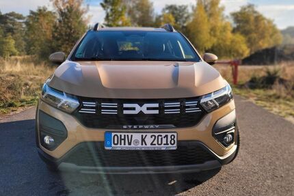 Dacia Sandero 13.700 km 15.500 &euro; Oranienburg 16515