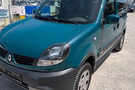 Renault Kangoo 137.200 km 3.750 &euro; München 81827