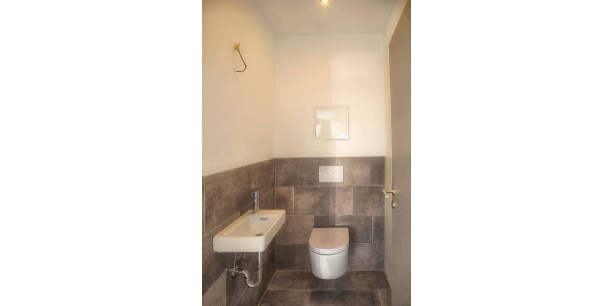 Etagenwohnung Schönberg - 3 Zimmer, 122 m&sup2;, 285.000&euro; | Angebot:25735938