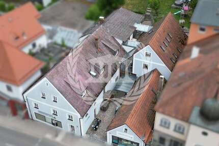 Haus Regenstauf - 16 Zimmer, 475 m&sup2;, 939.000&euro; | Angebot:26671876