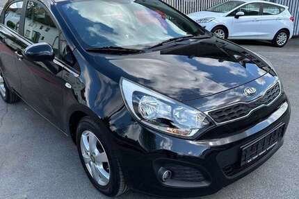 Kia Rio 77.511 km 5.990 &euro; Heilbronn 74080